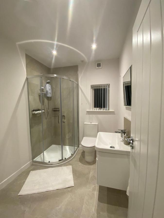 Cosy Loft Apartment บัลลีคาสเซิล ภายนอก รูปภาพ